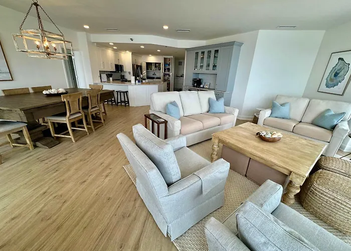 Holiday home Beachfront Penthouse W Gulf & Bay Views