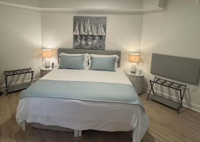 Beachfront Penthouse W Gulf & Bay Views * Gulf Shores